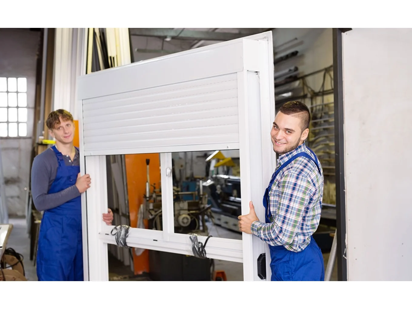 When To Replace Your Garage Door: 8 Crucial Signs